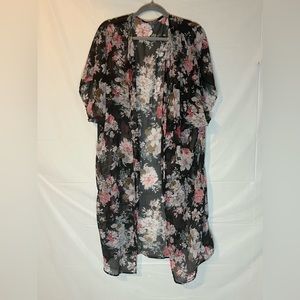 Charlotte Russe Kimono